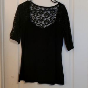 3/4 sleeve Black top